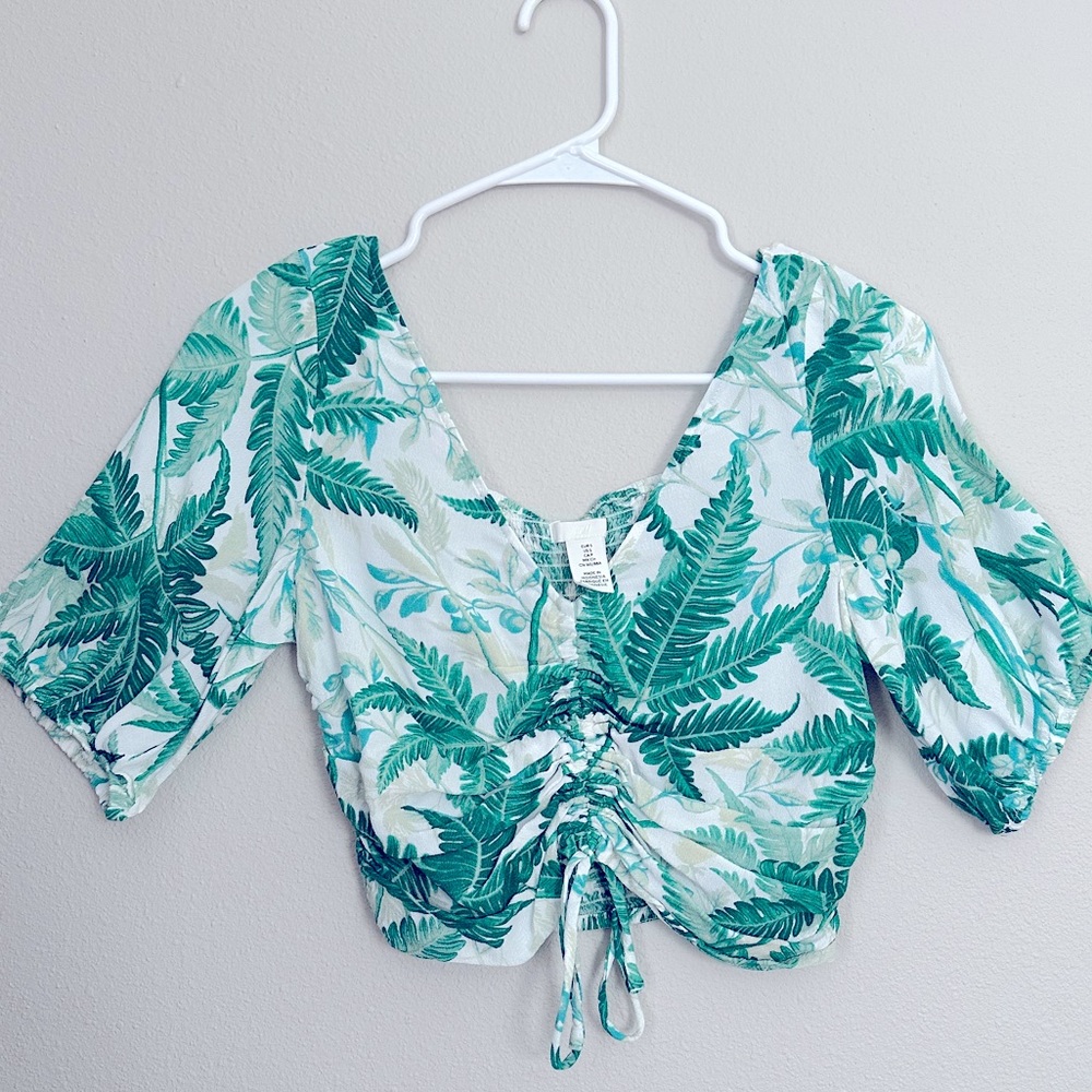 Crop top blouse